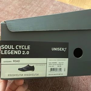 Legend 2.0 Cycling Shoes. Soulcycle & Peal Izumi. Size 41 EUR, 7.5 or 9 USA. NIB